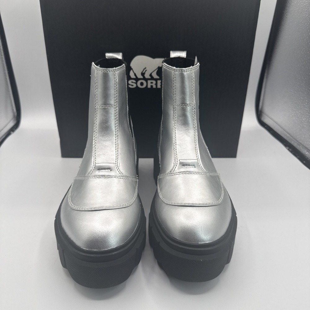 Sorel CARIBOU X Waterproof Platform Chelsea Ankle Silver Boot Size 8 Women NEW - Picture 2 of 7